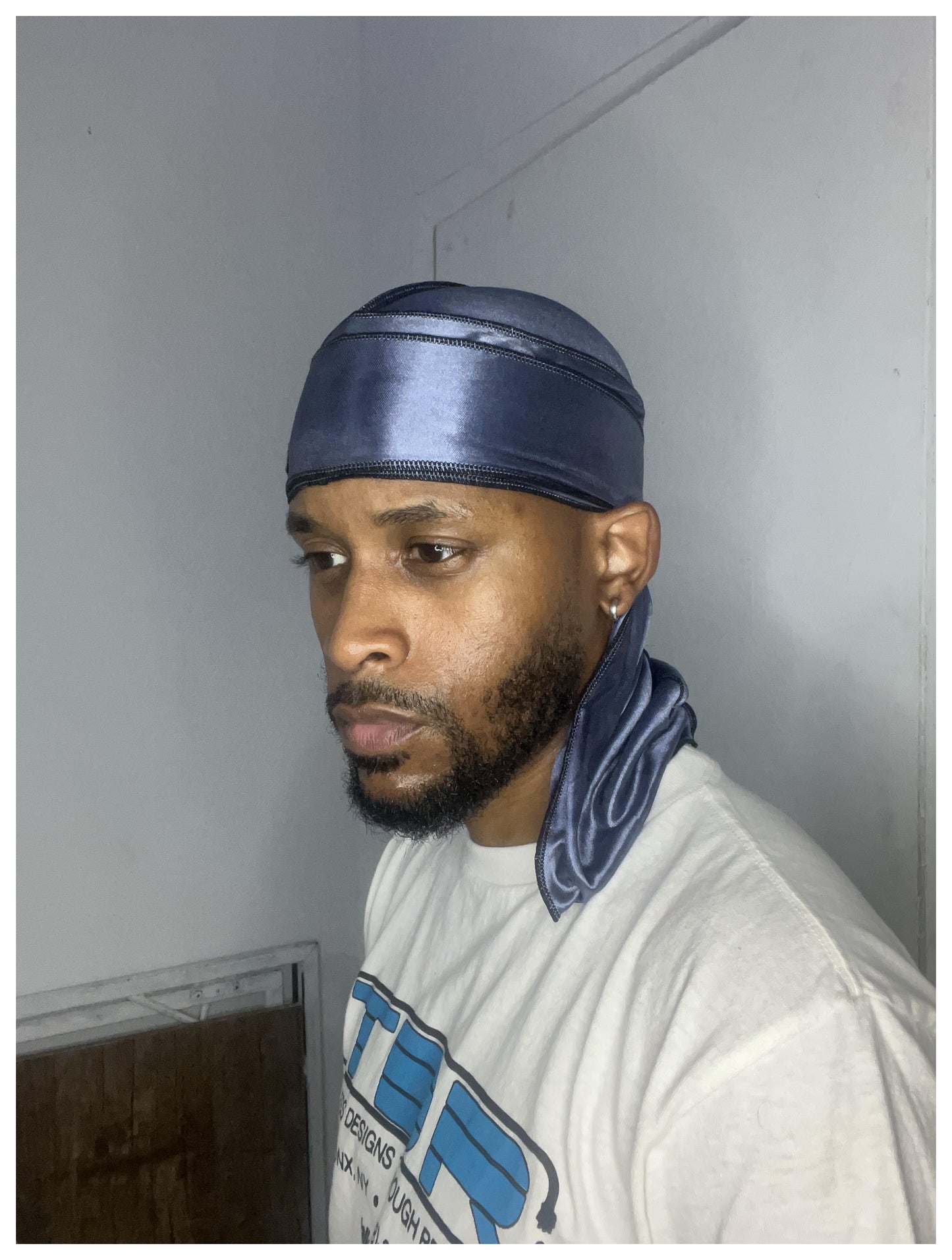 Superchill ™ No-Tie Durag
SILKY (Blue Steel)