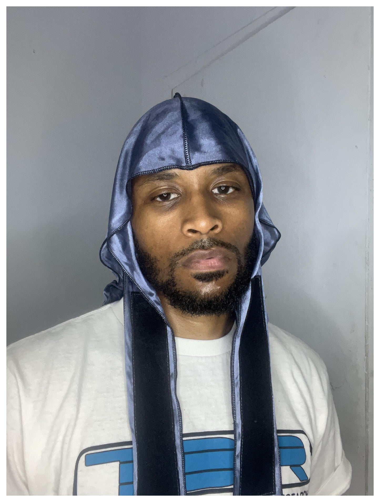 Superchill ™ No-Tie Durag
SILKY (Blue Steel)